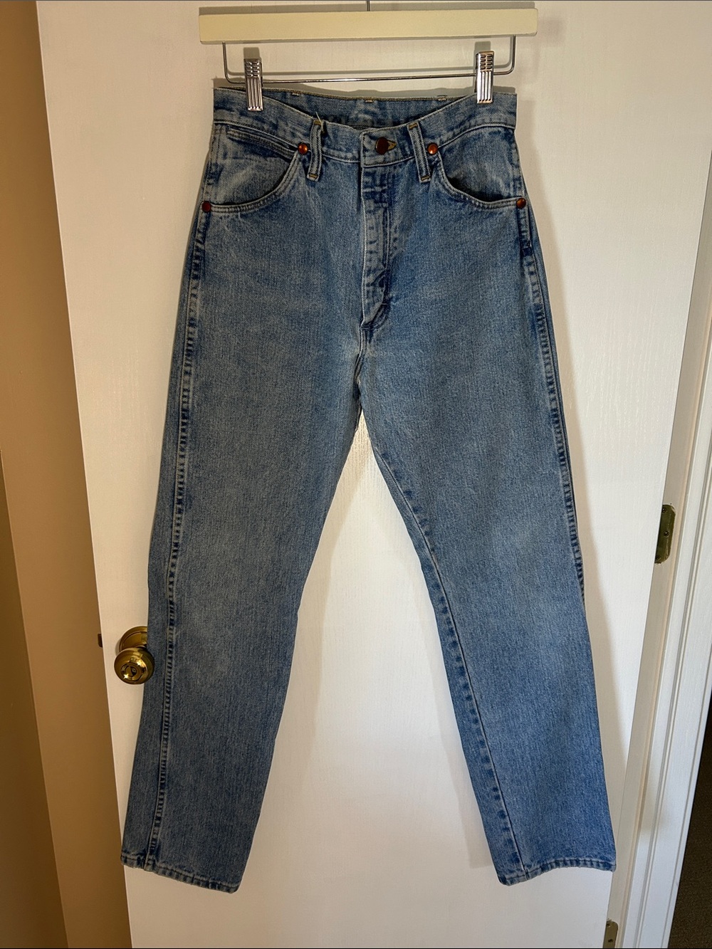 Wrangler Straight Leg Jean Size 26 - Picture 6 of 11